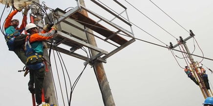 Jokowi pelototi 34 proyek pembangkit listrik mangkrak ini kata pln