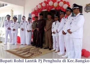 H.Suyatno,Amp Bupati Rohil Lantik Pj Penghulu di Kecamatan Bangko