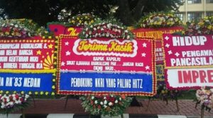 Kapolri: Karangan Bunga adalah Bentuk Dukungan untuk Polri