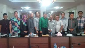 Dana Operasional 2016 Tak Kunjung Dibayarkan, Puluhan Datuk Penghulu Ngadu ke DPRD Rohil