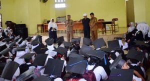 Kepala Dinas Pendidikan .Tinjau Hari Pertama Masuk Sekolah