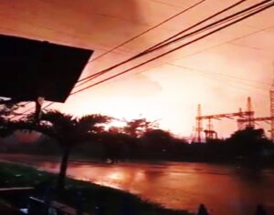 Tangki Kilang Milik Pertamina UP IV Cilacap Terbakar