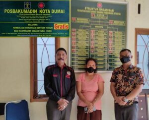 Sutrisno Ketua Pimda Lembaga KPK kota Dumai , Serahkan Kasus Ibu Marlina Jusparida Br Panjaitan Ke LBH Posbakumadin