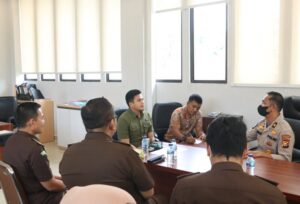Ketua Persaja Wilayah Kejati Riau Laporkan Pemilik Akun Youtube Quotient TV Ke Polda Riau