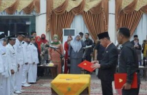 Bupati Rohil 35 Pejabat Penghulu Dilantik ; Kehadiran Penghulu Harus Dirasakan Masyarakat