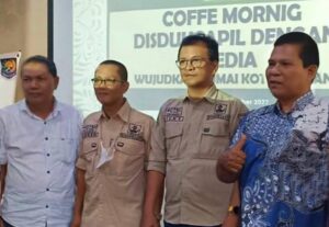 PLT Kadis DUKCAPIL Zulfahren M,Sos , Msi , Akan Membuat Inovasi Terbaru Untuk Pelayanan Administrasi