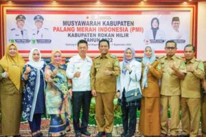 Atasi Kekurangan Stok Darah, Bupati Rohil Minta PMI Bentuk Pos Donor Darah Desa