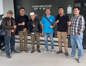 Tim Tabur Kejati Bengkulu , Tim Kejari Sumedang Dan Buser Polres Sumedang , Berhasil Amankan Terpidana H.Aji Seri,S.Sos Di Kab.Sumedang