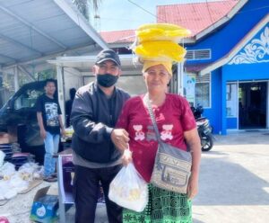 Tekan Inflasi , Kadin Dumai , Pemko Dumai Dan Bulog Dumai Gelar Operasi Pasar