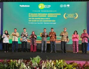 Program Inovasi Air Bersih PT KPI Unit Sei. Pakning Diganjar Penghargaan TOP CSR Award 2023