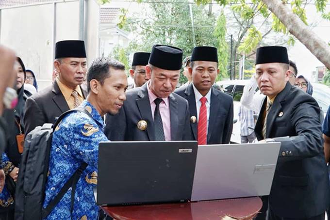 Pln
