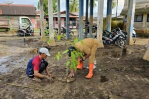 Dinas Lingkungan Hidup Kab.Rohil, Benahi Water Leading Wisata Sejarah