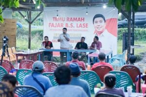 Sambangi Kel.Gurun Panjang Dumai, Fajar Lase Siap Salurkan Aspirasi Masyarakat Setempat