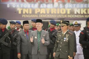 Bupati Rohil Afrizal Sintong.S.IP., M.SI , Hadiri Dalam Upacara HUT TNI ke-78 Tahun 2023