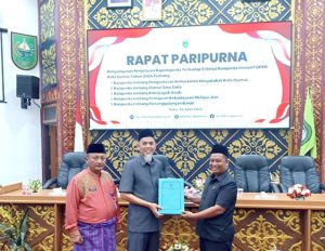 Rapat Paripurna DPRD Kota Dumai Terhadap Lima Raperda Inisiatif DPRD Kota Dumai Tahun 2024