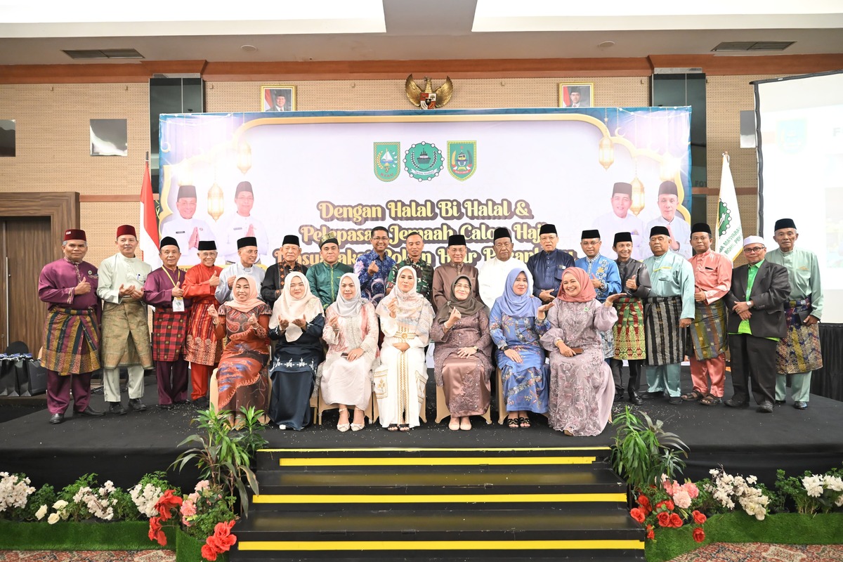 IKM Rohil-Pekanbaru Gelar Halal Bi Halal dan Pelepasan Calon Jamaah Haji 2025