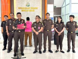 Tim Penyidik Pidsus Tipikor Kejari Rohil Tetapkan Tersangka AA Dan SJ Dalam Kasus Pembangunan Dan Rehabilitas SMPN 4 Panipahan