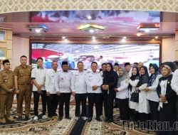 Bupati Rohil Dan Forkopimda Ikuti Zoom Meeting Peluncuran Kelembagaan Koperasi Desa/Kelurahan Merah Putih