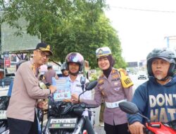 Polres Dumai Tingkatkan Kesadaran Keselamatan Berkendara Melalui Kampanye dan Pembagian Helm Gratis dalam Operasi Zebra Lancang Kuning 2025