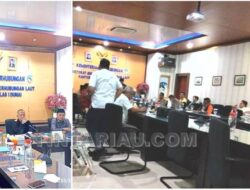Hujat Utusan PT.Agro Murni, Ketua dan Wakil Ketua DPRD Kota Dumai Meradang di Ruang Rapat