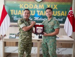 Pangdam XIX/Tuanku Tambusai Perkuat Kerja Sama Regional, Terima Delegasi Singapore Army di Pekanbaru